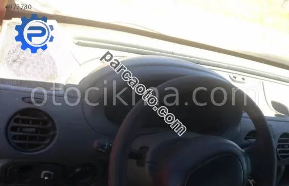 2003 model renault kangoo 1.9 çıkma gösterge paneli