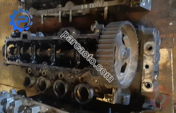 citroen c3 1.4 8v dizel çıkma silindir kapak