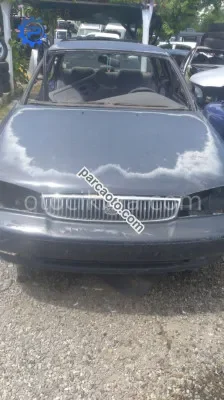 kia clarus çıkma motor kaputu