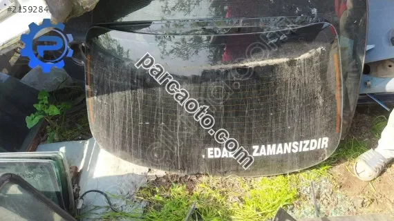 Corana arka cam çıkma
