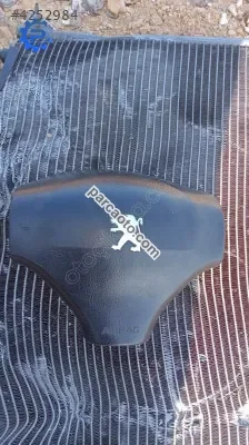 Peugeot 206 direksiyon airbeg