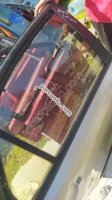 Fiat Marea Yedek Sağ Arka Kapı Camı - Oto Çıkma Parça