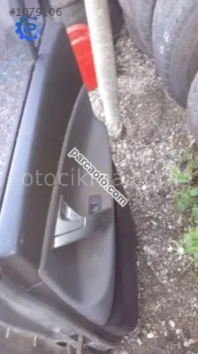 nissan sag arka kapı döşemesi