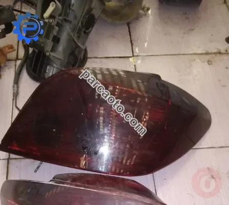 peugeot 307 çıkma sağ stop lambası valeo