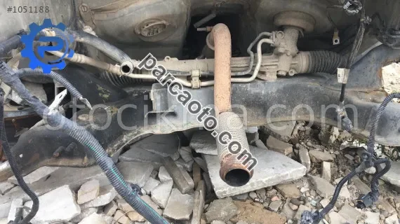 citroen berlingo 1.6 çıkma motor beşiği dolu travez