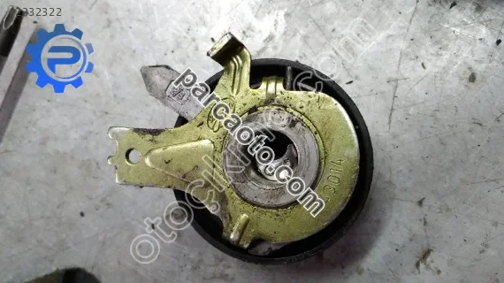 Renault 1.5 Eksantrik Gergi Rulman çıkma