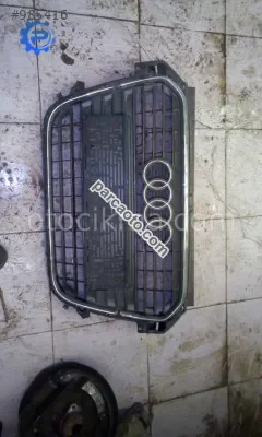 2011-2014 audi a1 çıkma ön panjur