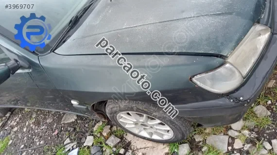 Pejo 306 sağ çamurluk yedek parça