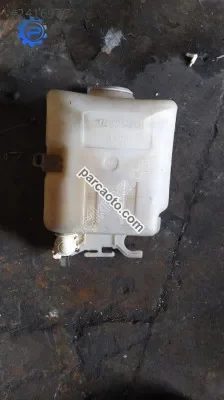 Fiat uno cam suyu deposu orjinal çıkma