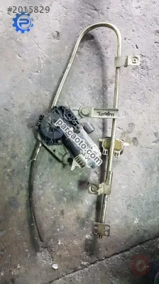 Tempra sol arka cam krikosu çıkma