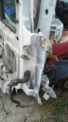 Renault Master Sol Kapı Menteşesi orjinal çıkma