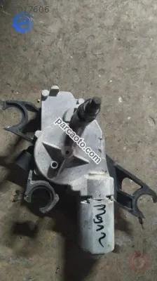 Renault Megane 2 arka silecek motoru çıkma