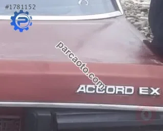 1983 model honda accord 1.6 çıkma bagaj model yazısı