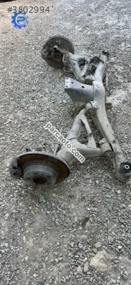 Bmw E34 520 Arka Defransiyel Taşıycı