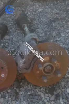 renault clio symbol 1.4 benzinli çıkma sağ taşıyıcı porya
