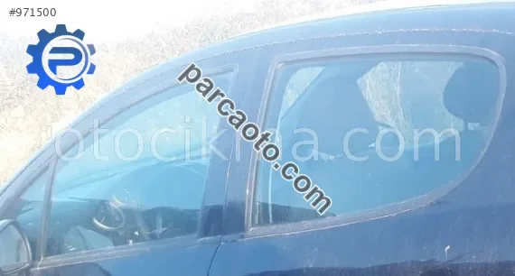 2009 model peugeot 207 1.4 çıkma sol takım kapı camı