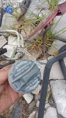 Kia Rio depo iç kapak 2005 yedek parça