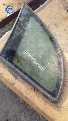 Opel Meriva sol arka kelebek cam çıkma