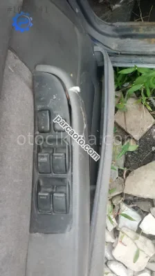 toyota cressida çıkma cam açma düğmeleri