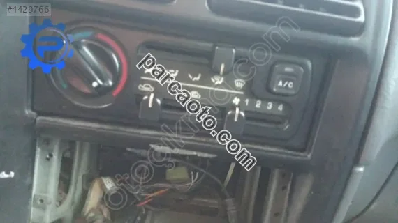 Kia Sportage 96 model klima kontrol paneli