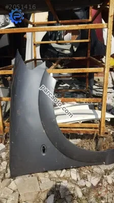 Citroen C3 sağ ön çamurluk çıkma