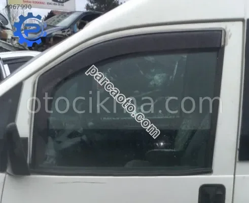 2002 model peugeot expert 1.9 dizel çıkma sol ön kapı camı