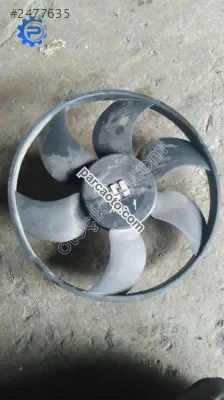 Megane 1 Radyatör Fanı yedek parça