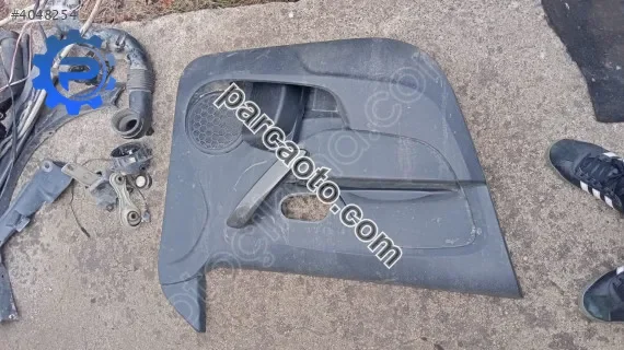 Dacia stepvay sol ön kapı doseme