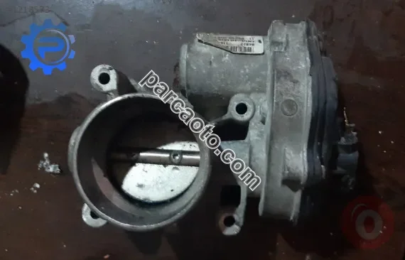 ford connect 1.8 çıkma gaz kelebeği