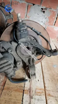 Citroen C4 sol ön taşıyıcı çıkma