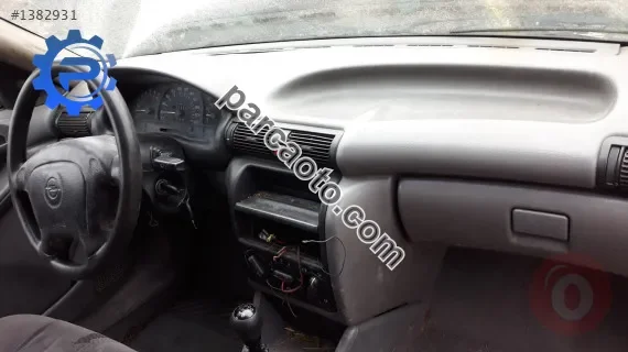 1998 opel astra f station 1.4 8v çıkma komple torpido