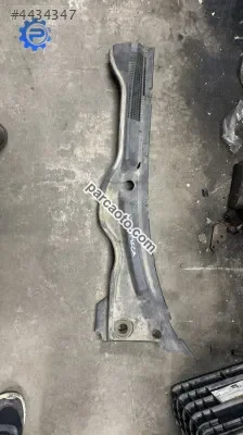 Opel omega cam önü ızgarası