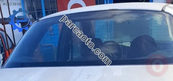 2005 model fiat albea 1.6 16v benzinli çıkma arka cam