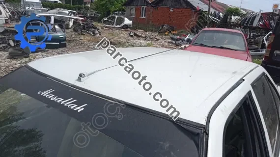 Renault 19 kesme tavan beyaz yedek parça
