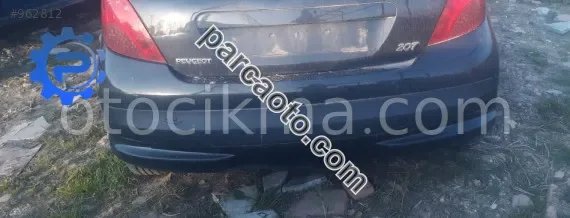 2009 peugeot 207 1.4 benzinli komple arka tampon