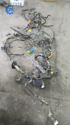 Kangoo 2 klimasız torpido içi tesisatı çıkma