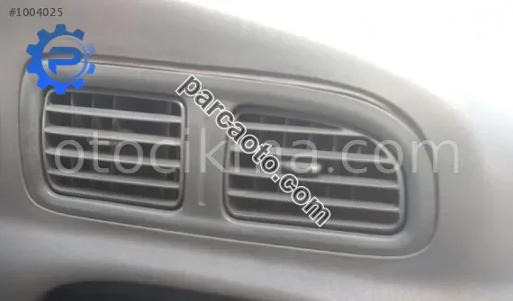 kia clarus 2.0 16v çıkma orta menfezler