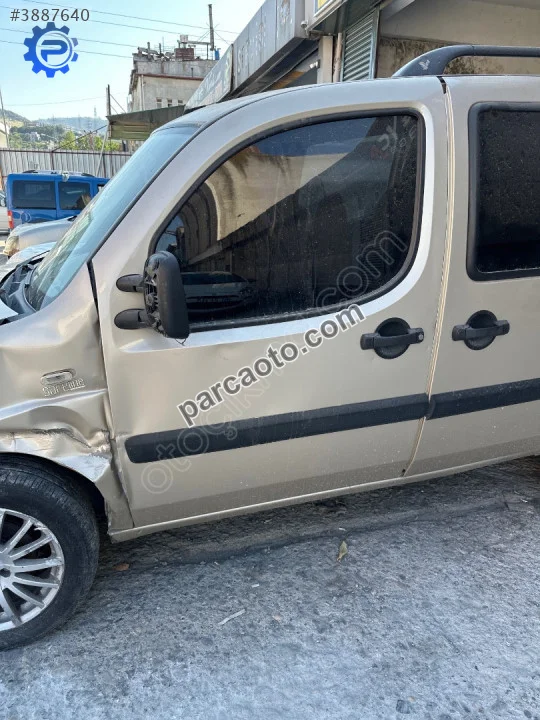 Fiat Doblo sol ön kapı çıkma orijinal Samsun EFECAR ÇIKMA PARÇA Fiat Doblo sol ön kapı çıkma orijinal Samsun EFECAR ÇIKMA PARÇA