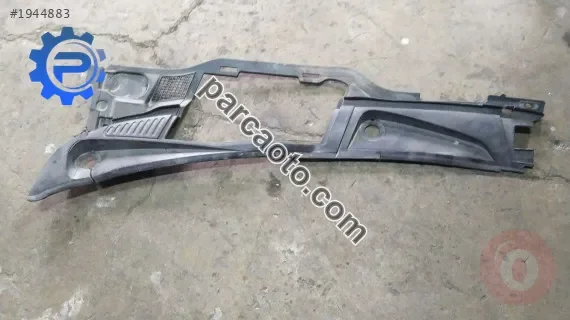 megane 1 cam önü ızgarası çıkma