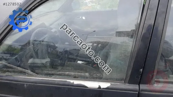 mazda 929 çıkma sol ön kapı camı