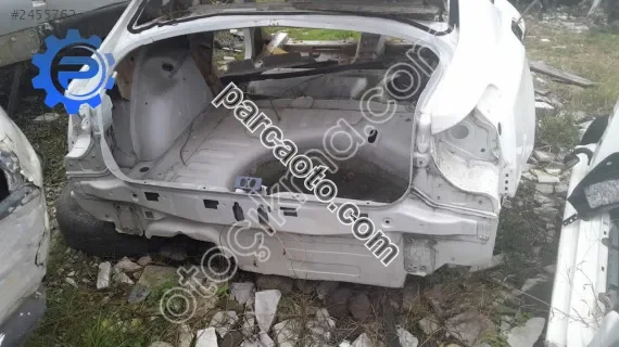 Citroen c5 3 kasa arka panel kesme yedek parça