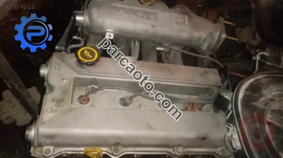 1997 model kia clarus 2.0 16v çıkma silindir kapağı