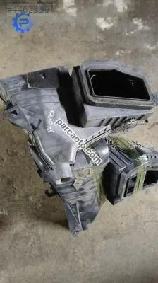 Hyundai starex polen filtresi kutusu