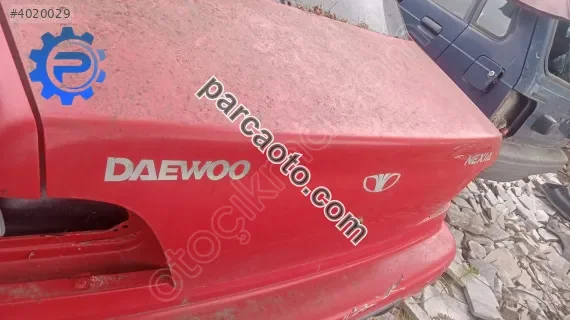 Daewoo Nexia bagaj kapagi