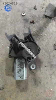 renault laguna 2 çıkma arka cam silecek motoru