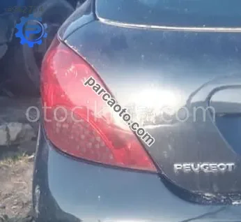 2009 peugeot 207 1.4 benzinli orjinal sol stop lambası