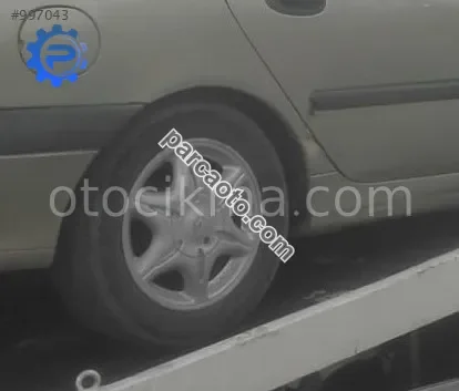2001 renault laguna 1 1.8 16v çıkma sağ arka jant lastik