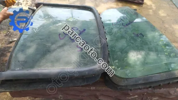 Clio sembol arka kelebek cam adet çıkma