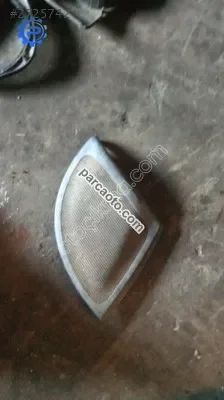 Megane 1 torpido hoparlör kapağı yedek parça