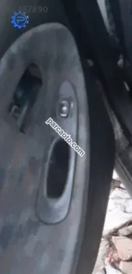 1996 hyundai elantra 1.8 otomatik çıkma sol arka cam düğmesi